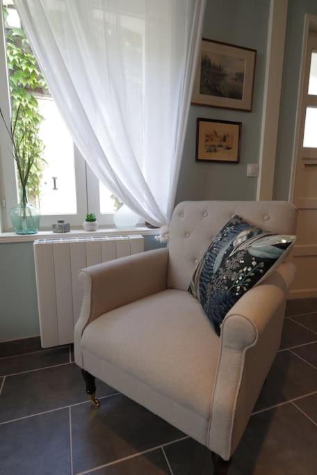 Jolie Cottage Idealement Situee Онфлёр Экстерьер фото