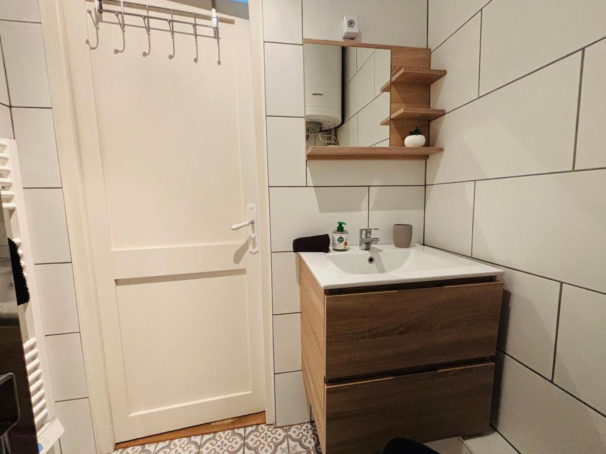 Jolie Cottage Idealement Situee Онфлёр Экстерьер фото